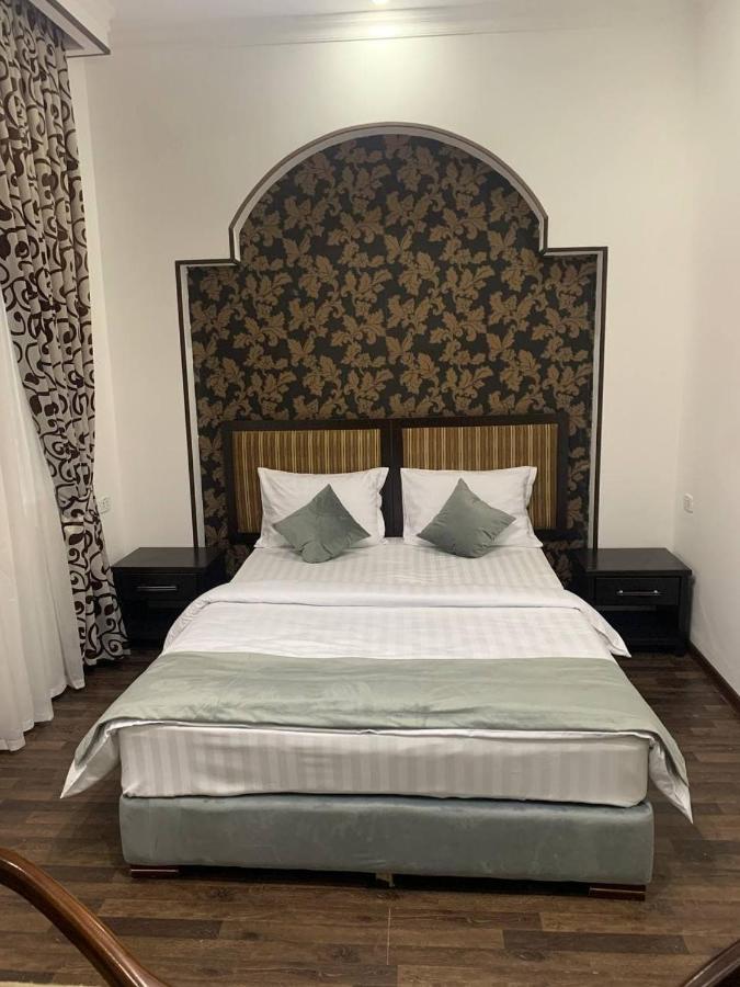 סמרקנד Ikan Registon Hotel מראה חיצוני תמונה