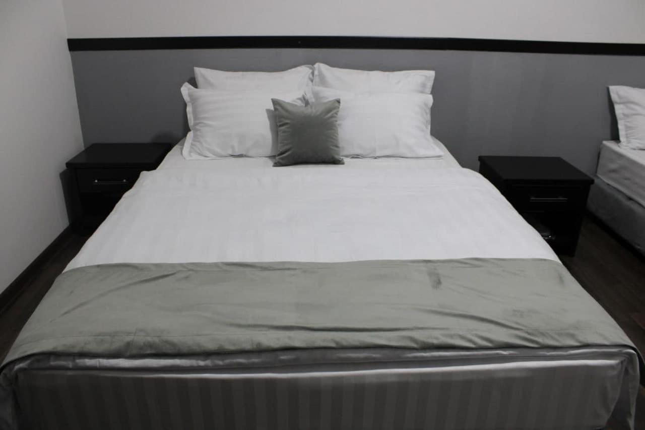 סמרקנד Ikan Registon Hotel מראה חיצוני תמונה